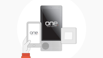 Logo van One Smart Control op verschillende apparaten